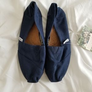 Toms classic canvas slip ons Navy Size 8